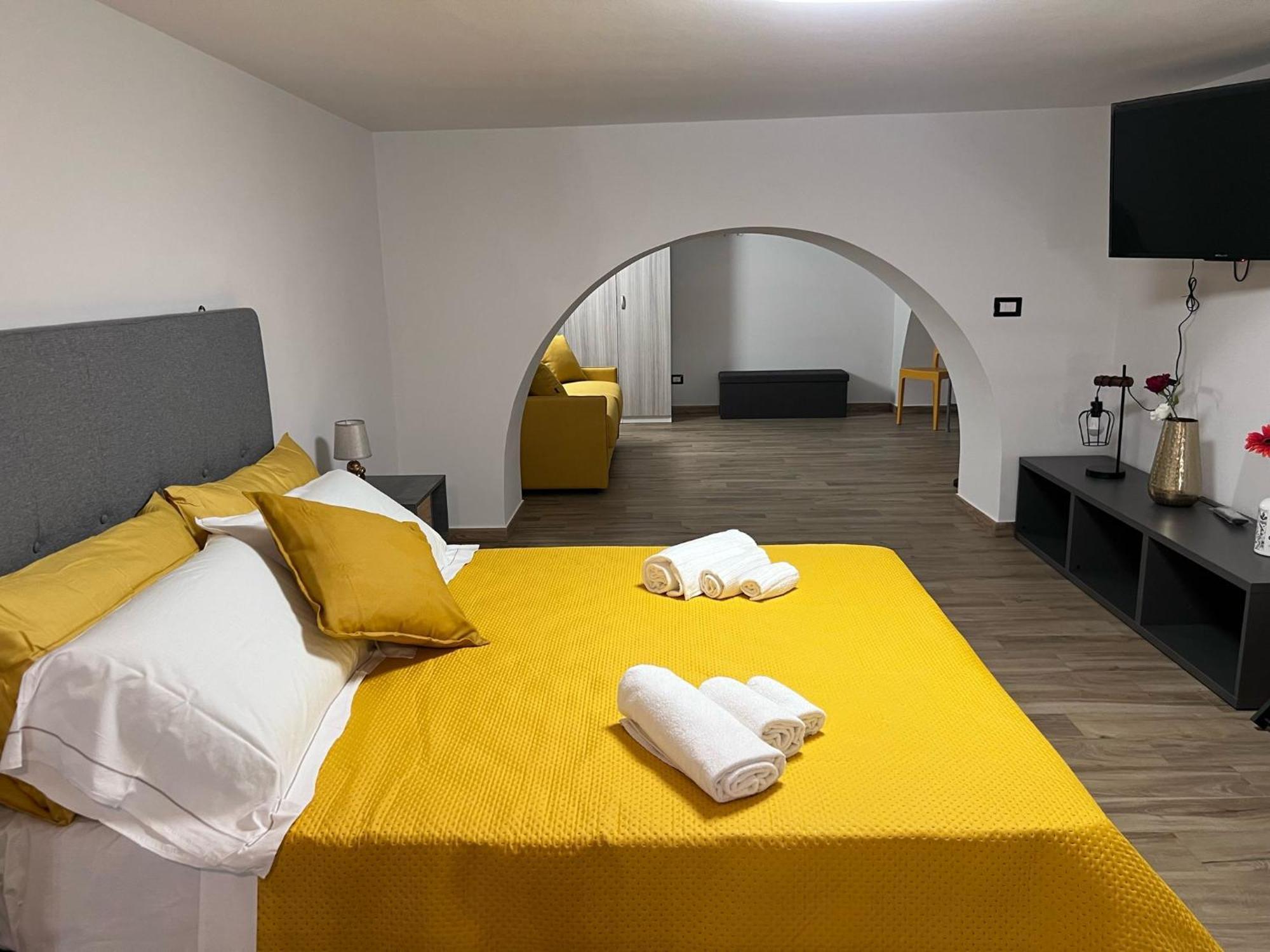 Villa Marimuntagna Aeroporto di Catania Fontana Rossa Esterno foto